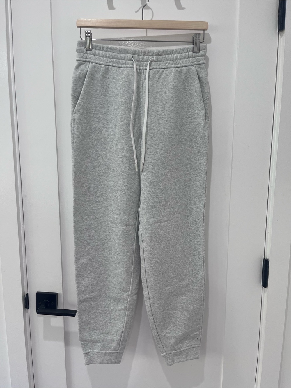 NWOT lululemon Loungeful High-Rise Jogger